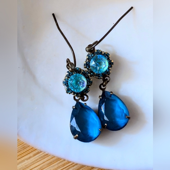 Victorian Etheral Blue Swarovski Elements Flower Crystals In Brass  Earrings - Picture 3 of 7